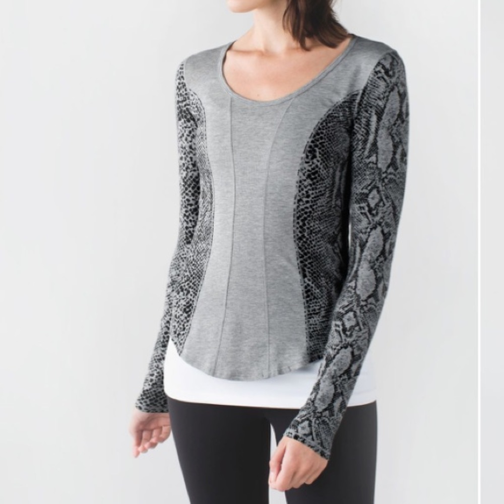 LULULEMON BETWEEN THE LINES LONG SLEEVE